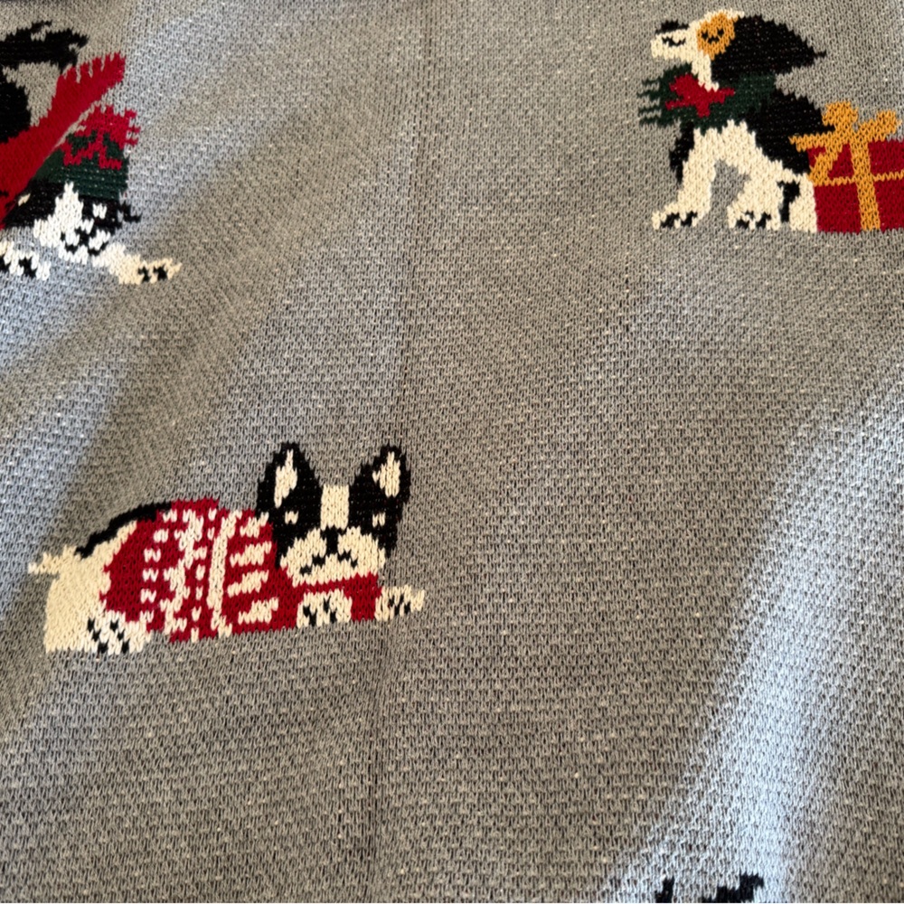 NWOT City Chic French Bulldog Beagle Cotton Knit Christmas Dogs Throw Blanket